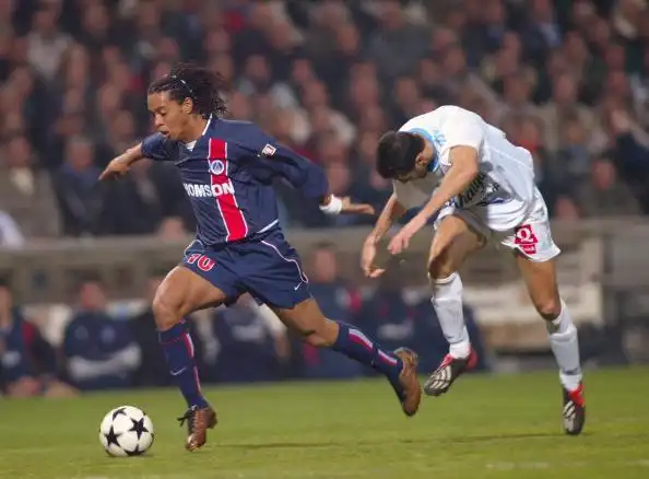 中陣容的輪 中陣容的輪